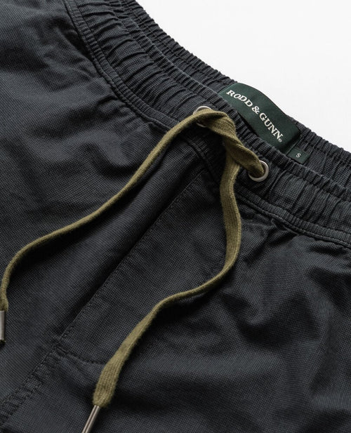 Gunn 7" Resort Short - Coal