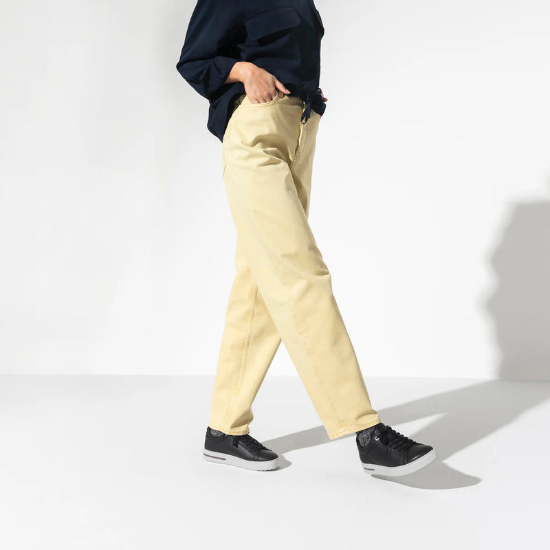 Bend Low Smooth Leather - Black